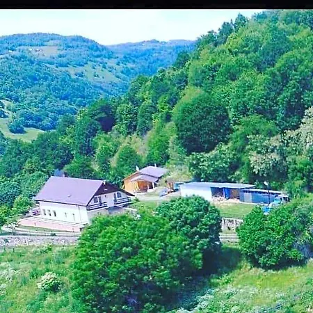 A-frame Refugiu Montan *
