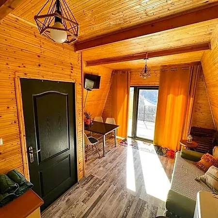 Ξενοδοχείο A-frame Refugiu Montan